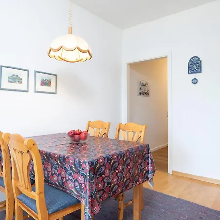 Strandhausvilla- Ostseerobbe *