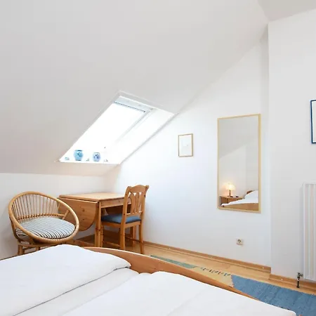 Apartment Strandhausvilla- Ostseerobbe *